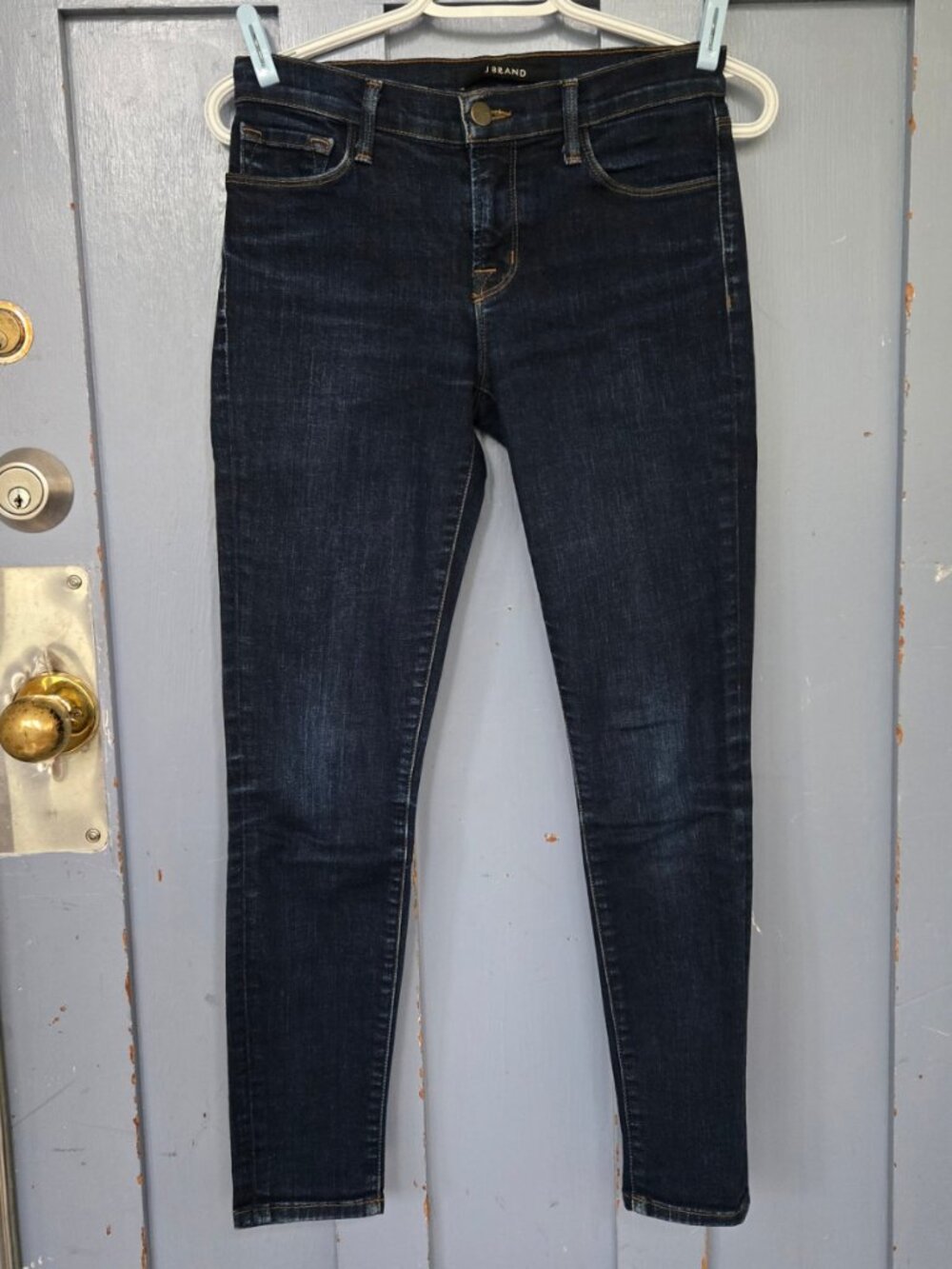 J Brand Women's CAPRI Midrise Jeans
